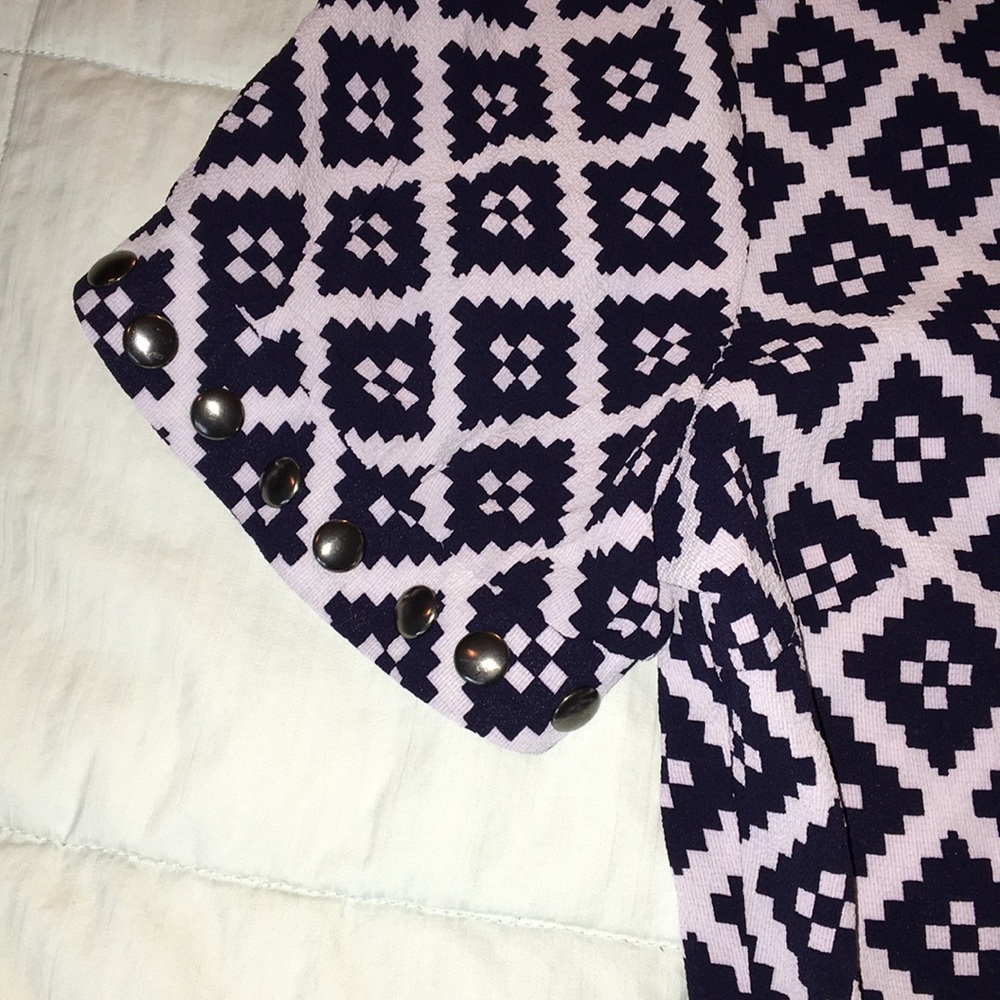 LAST ONE! 41 Hawthorn Blouse - Picture 3 of 6